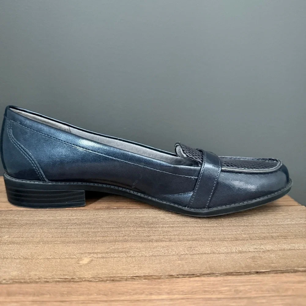 LifeStride Soft System Kelly Blue Loafers Snakeskin Buckle Low Heel Shoes Size 8